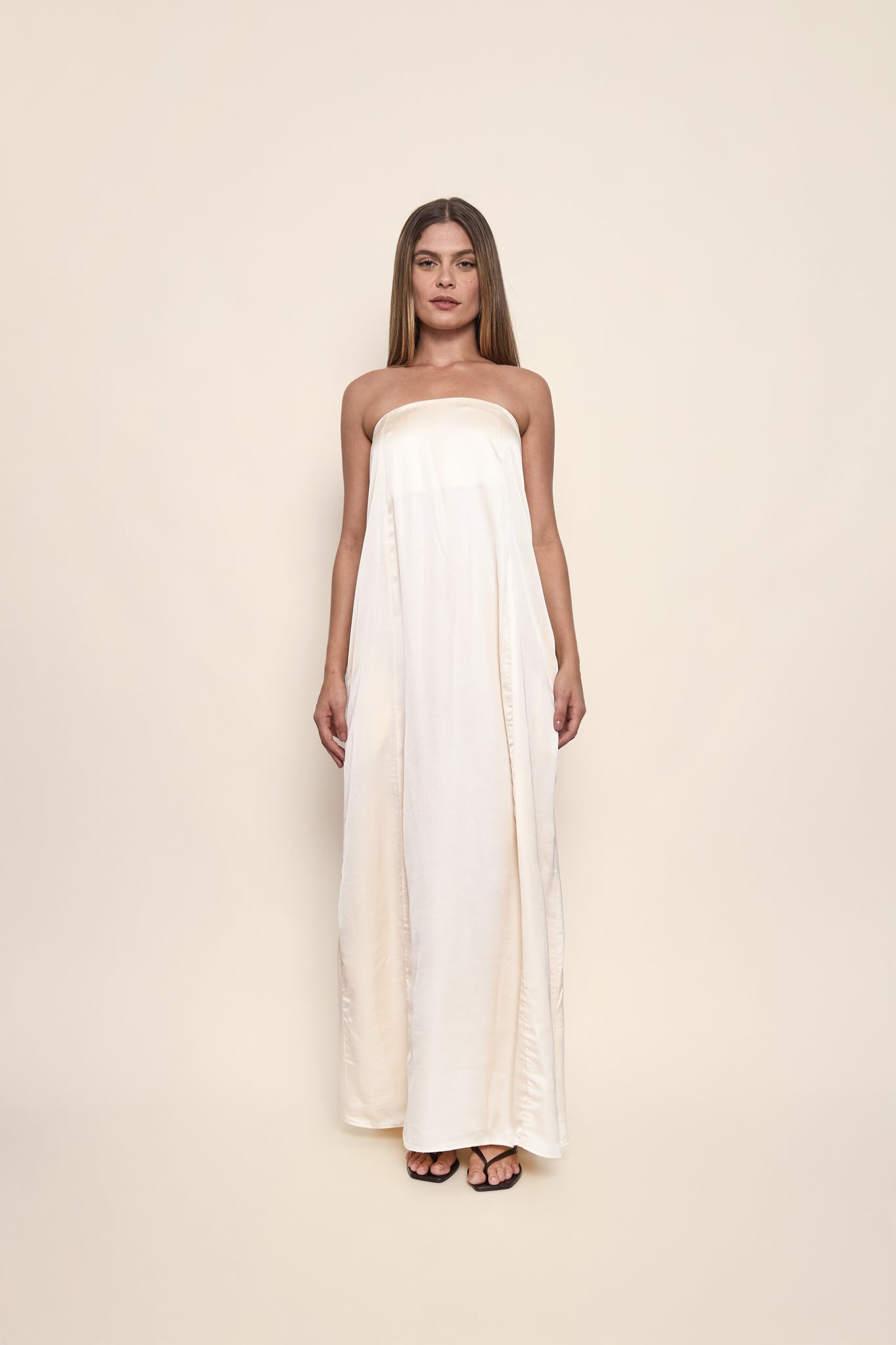 Lila Dress in Off-White